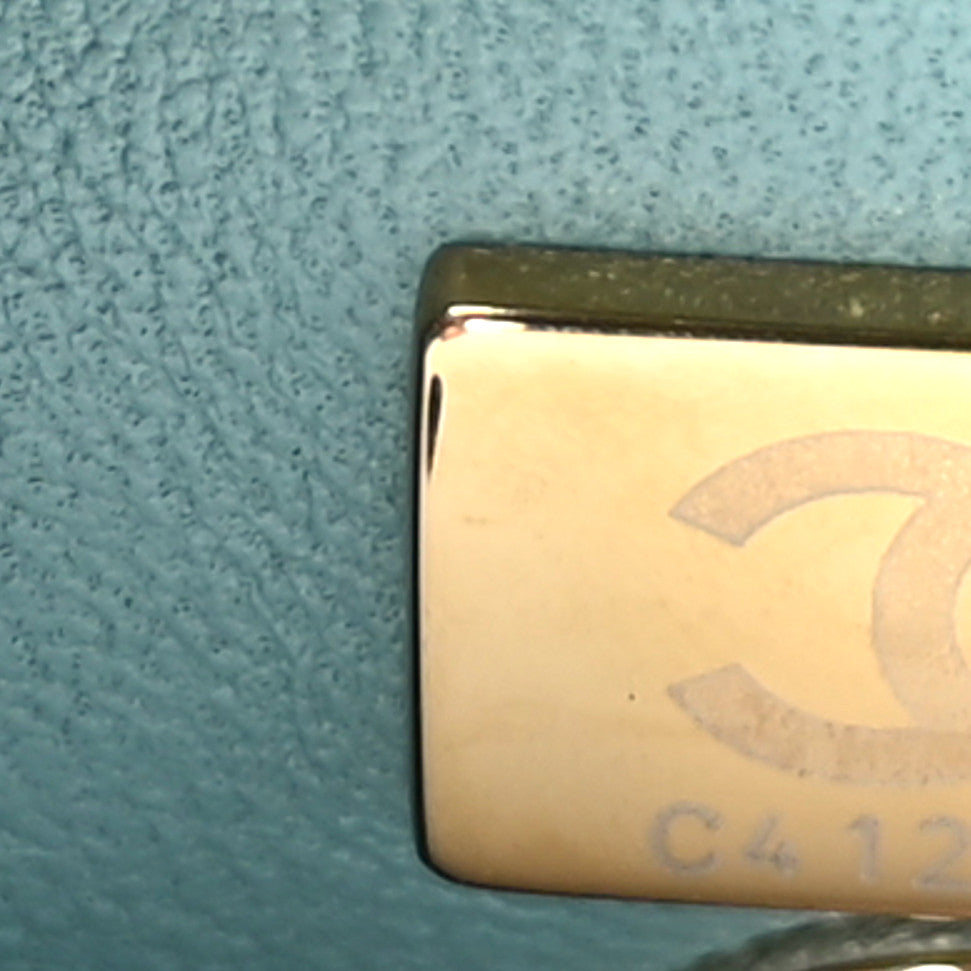 Caviar Quilted Lizard Embossed Mini Coco Handle Flap Green