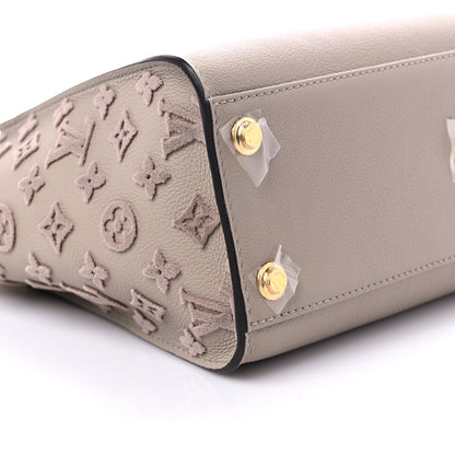 Louis Vuitton Calfskin Monogram Tufting On My Side Galet 7 of 8