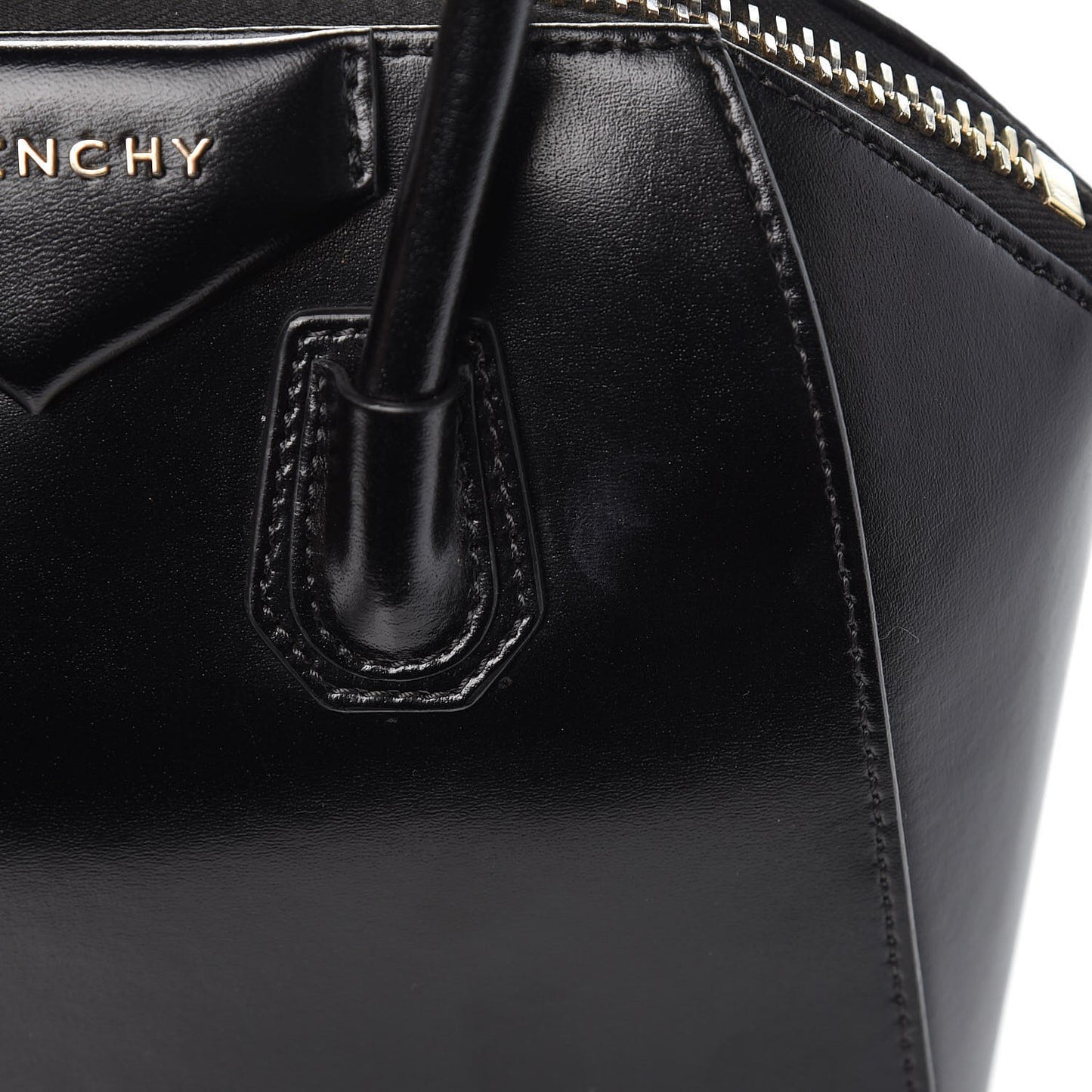 Shiny Lord Calfskin Mini Antigona Black