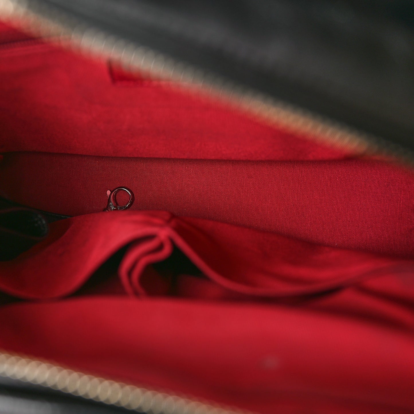 Aged Calfskin Quilted Medium Gabrielle Hobo Black