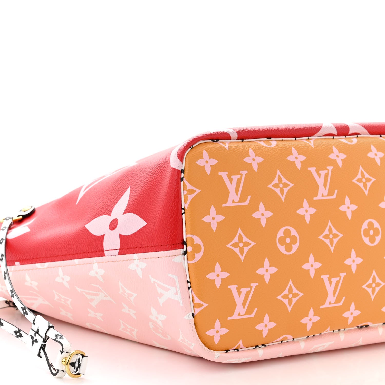 Louis Vuitton Monogram Giant Neverfull MM Rouge 8 of 10