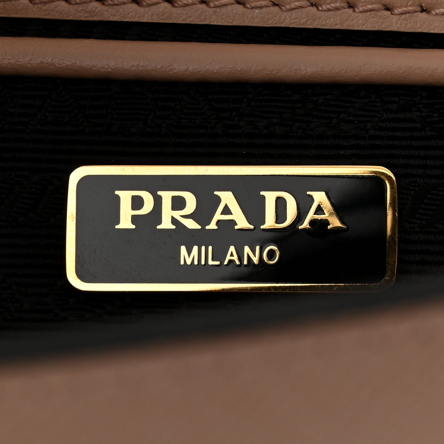 Saffiano Chain Shoulder Bag Cipria