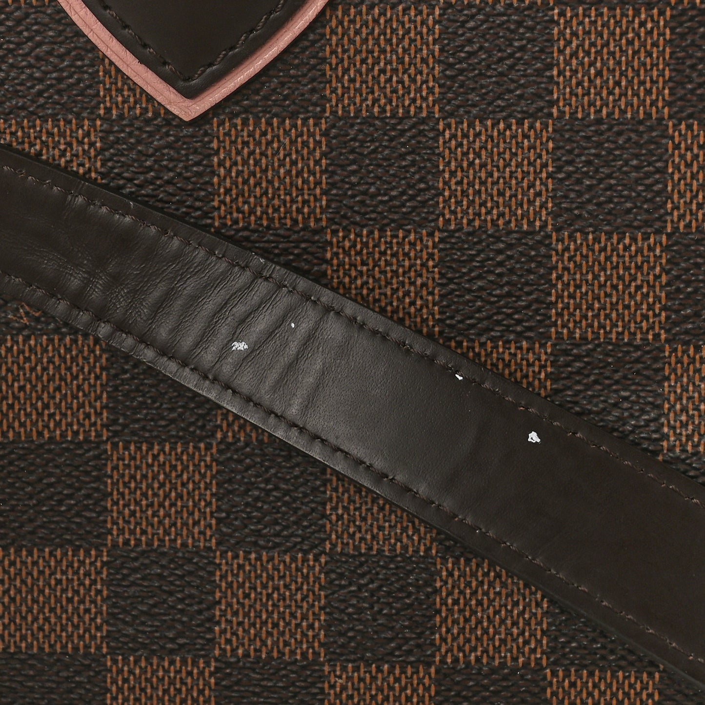 Cuir Taurillon Damier Ebene Normandy Magnolia