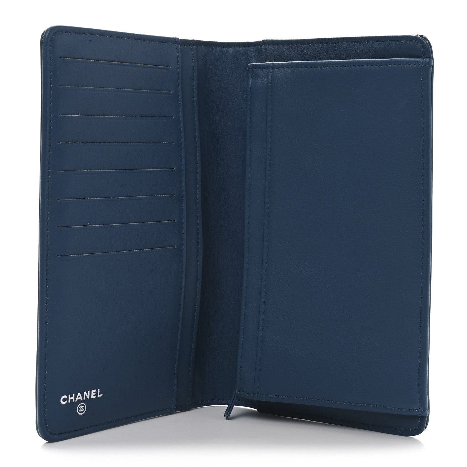 Chanel Patent CC Trousse Maquil Yen Wallet Blue 4 of 8