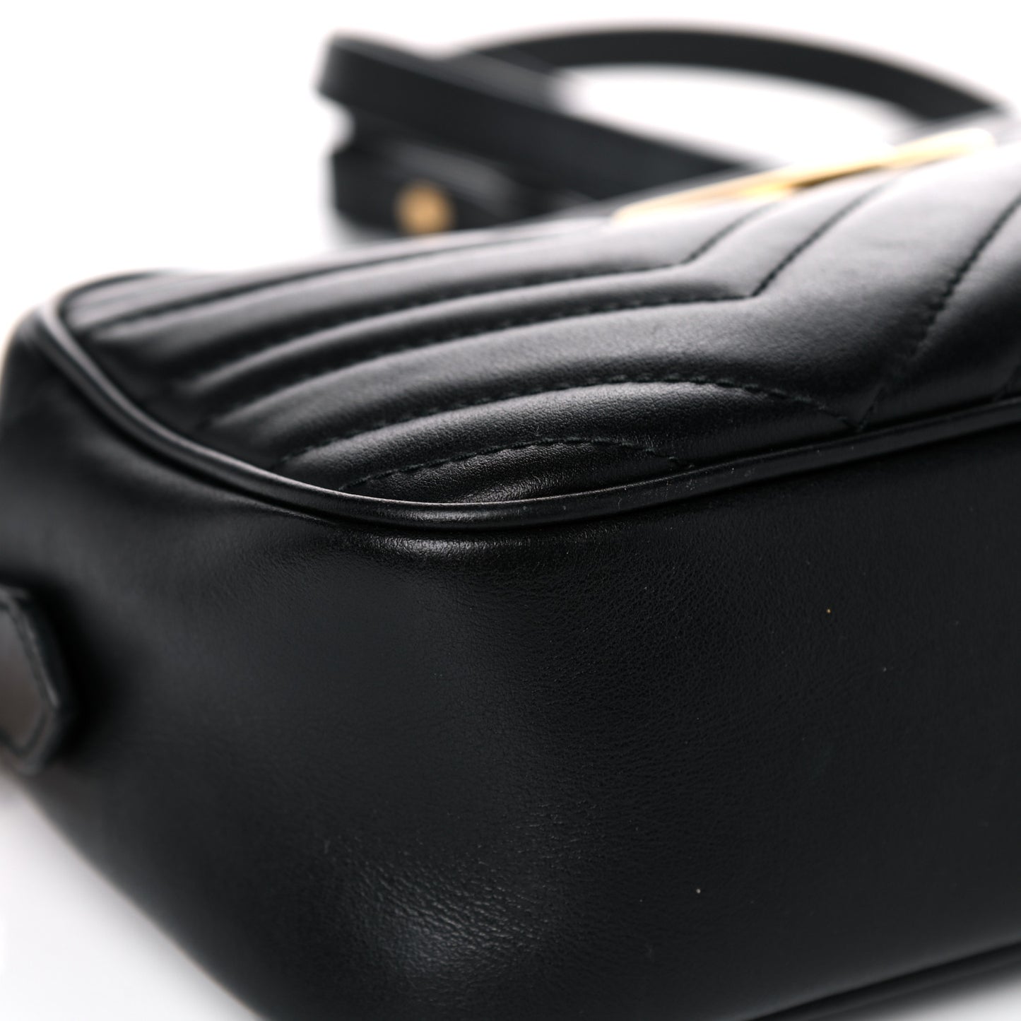 Calfskin Matelasse Small GG Marmont Chain Shoulder Bag Black