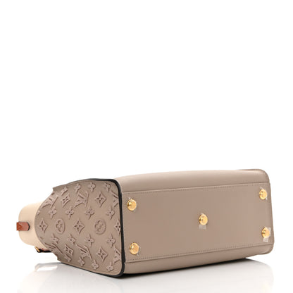 Louis Vuitton Calfskin Monogram Tufting On My Side Galet 4 of 10