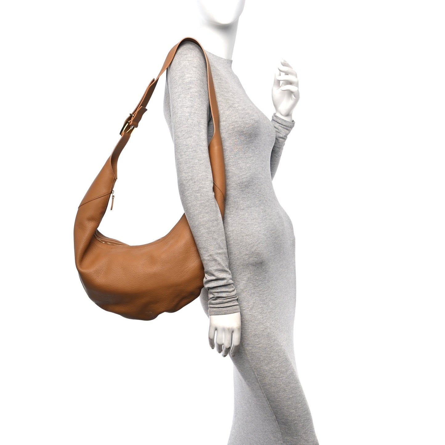 Pebbled Calfskin August Hobo Nougat