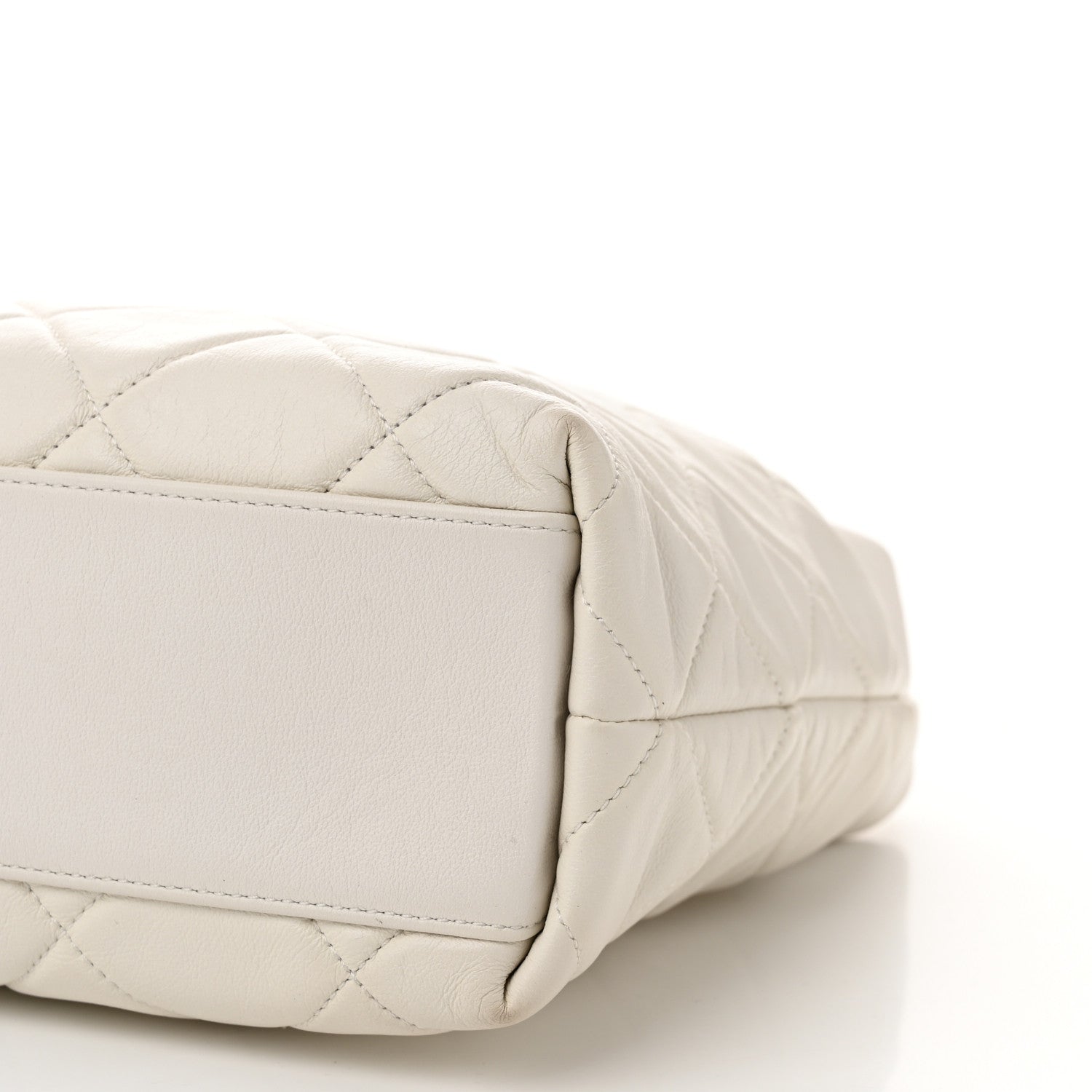 Chanel Calfskin Quilted Close To Me Hobo White 10 of 10
