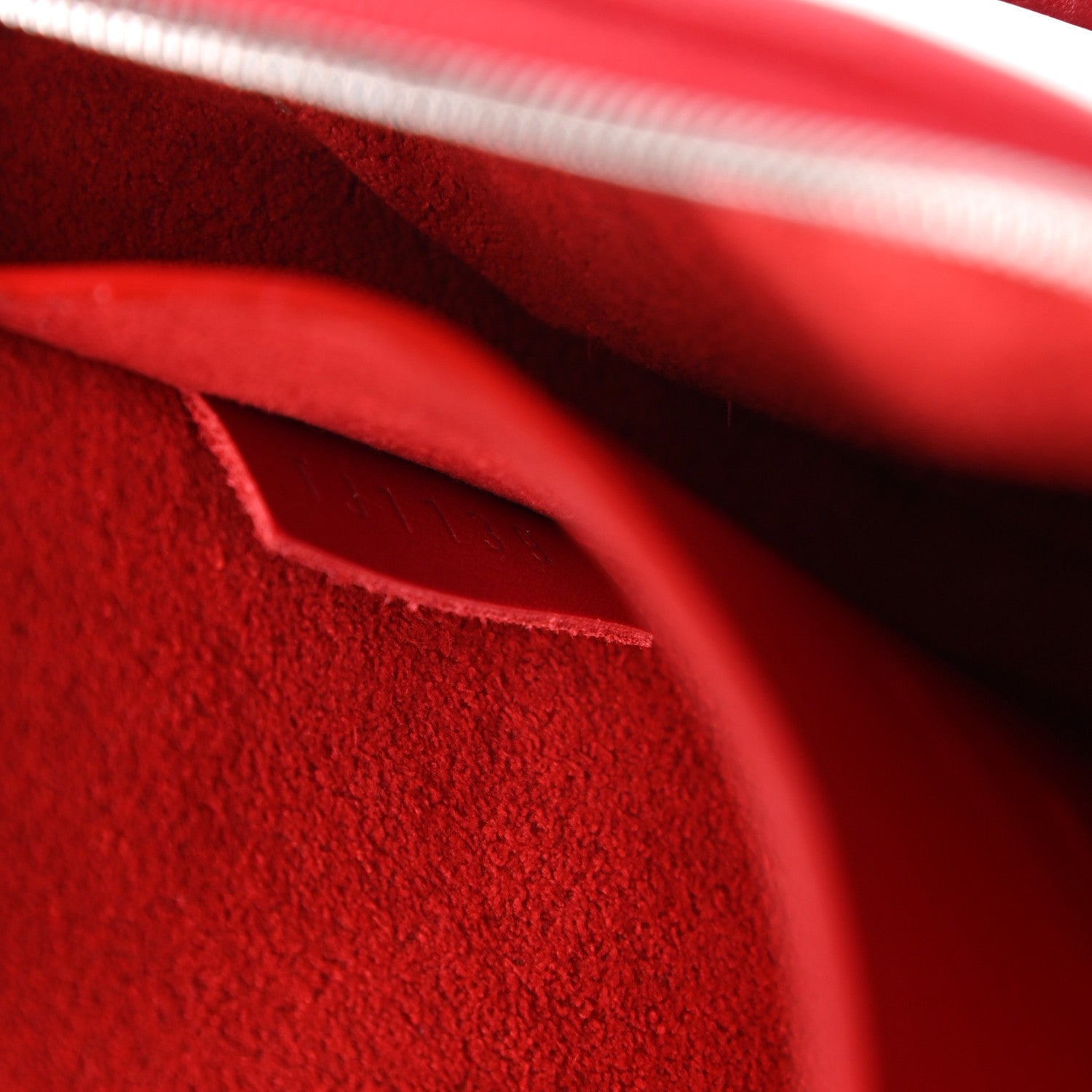 Louis Vuitton Calfskin New Wave Zipped Pochette Ecarlate 7 of 7