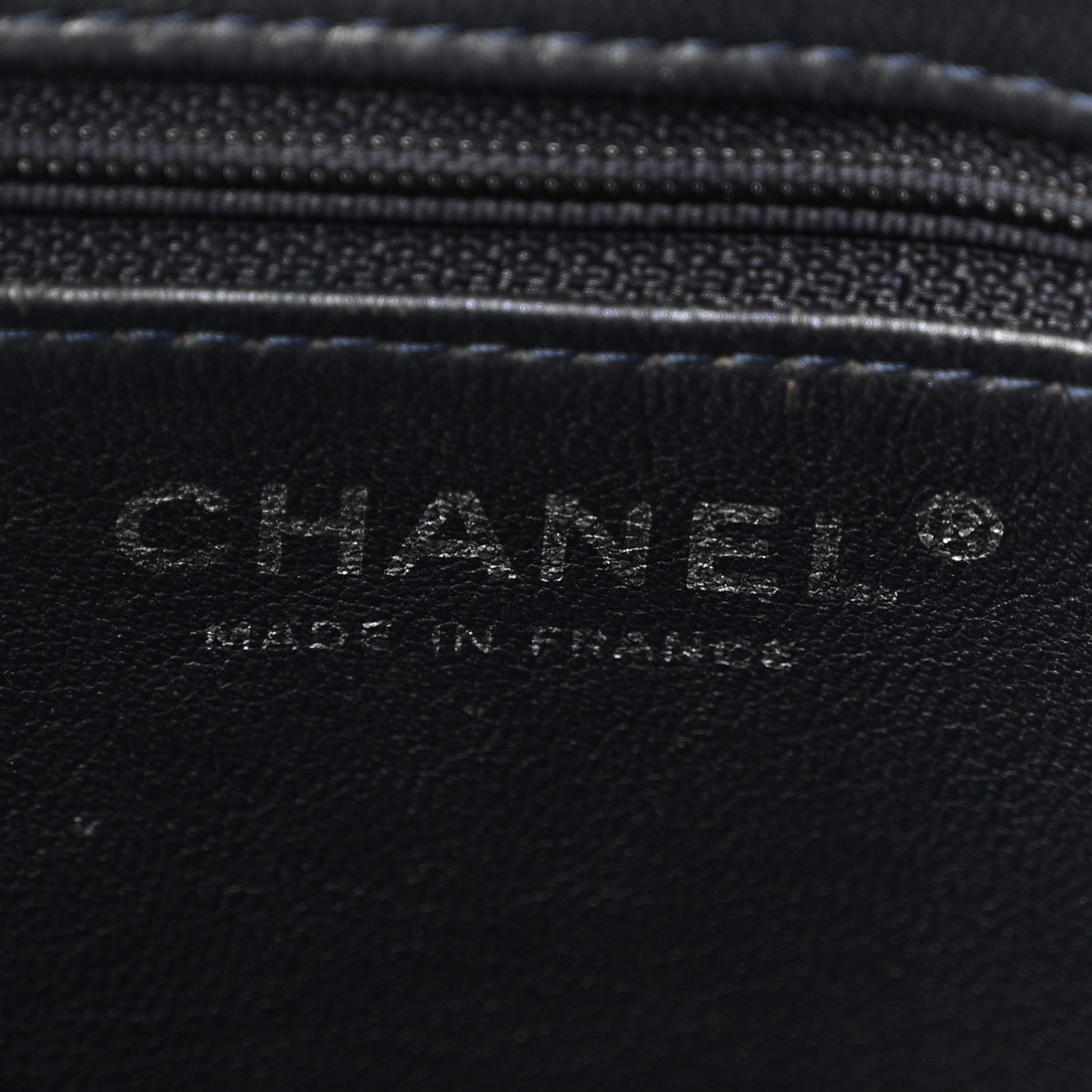 Caviar Quilted Medallion Tote Navy