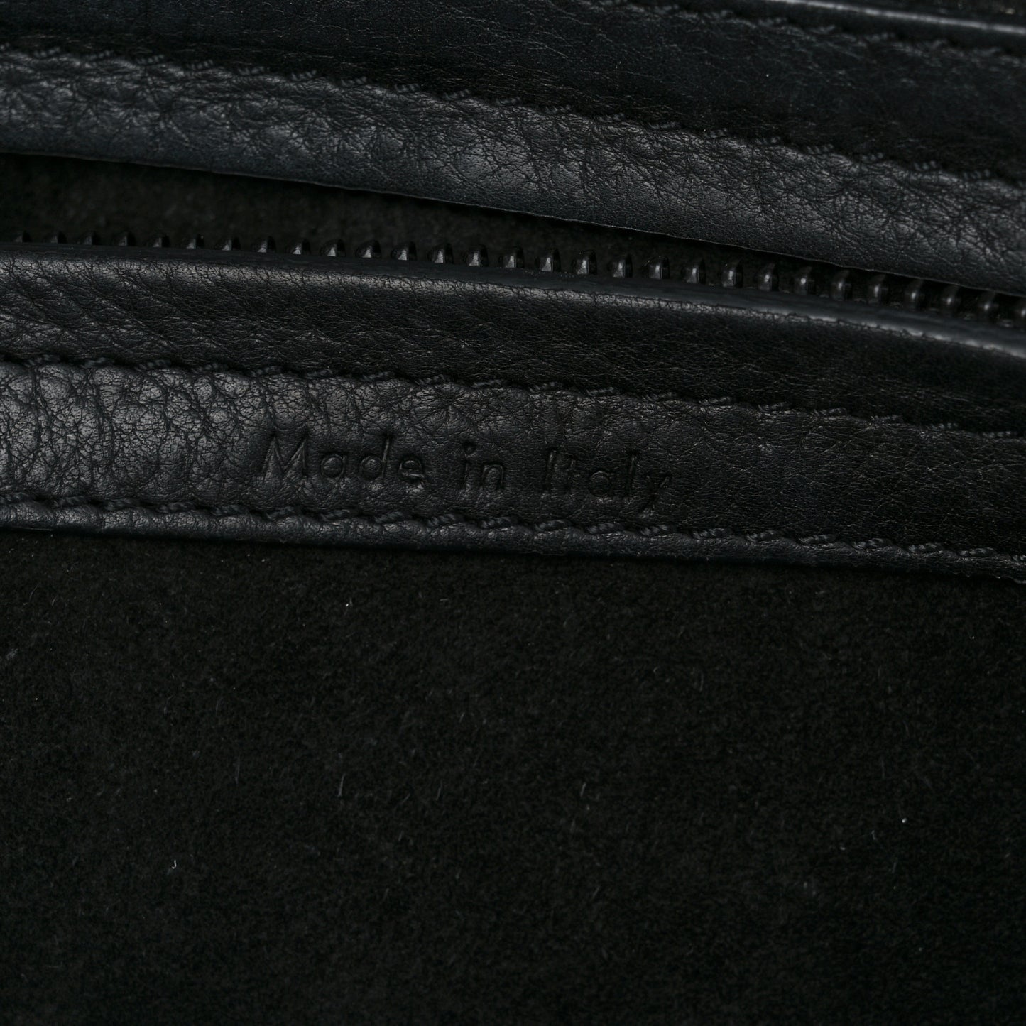 Supple Calfskin Medium Phantom Luggage Black