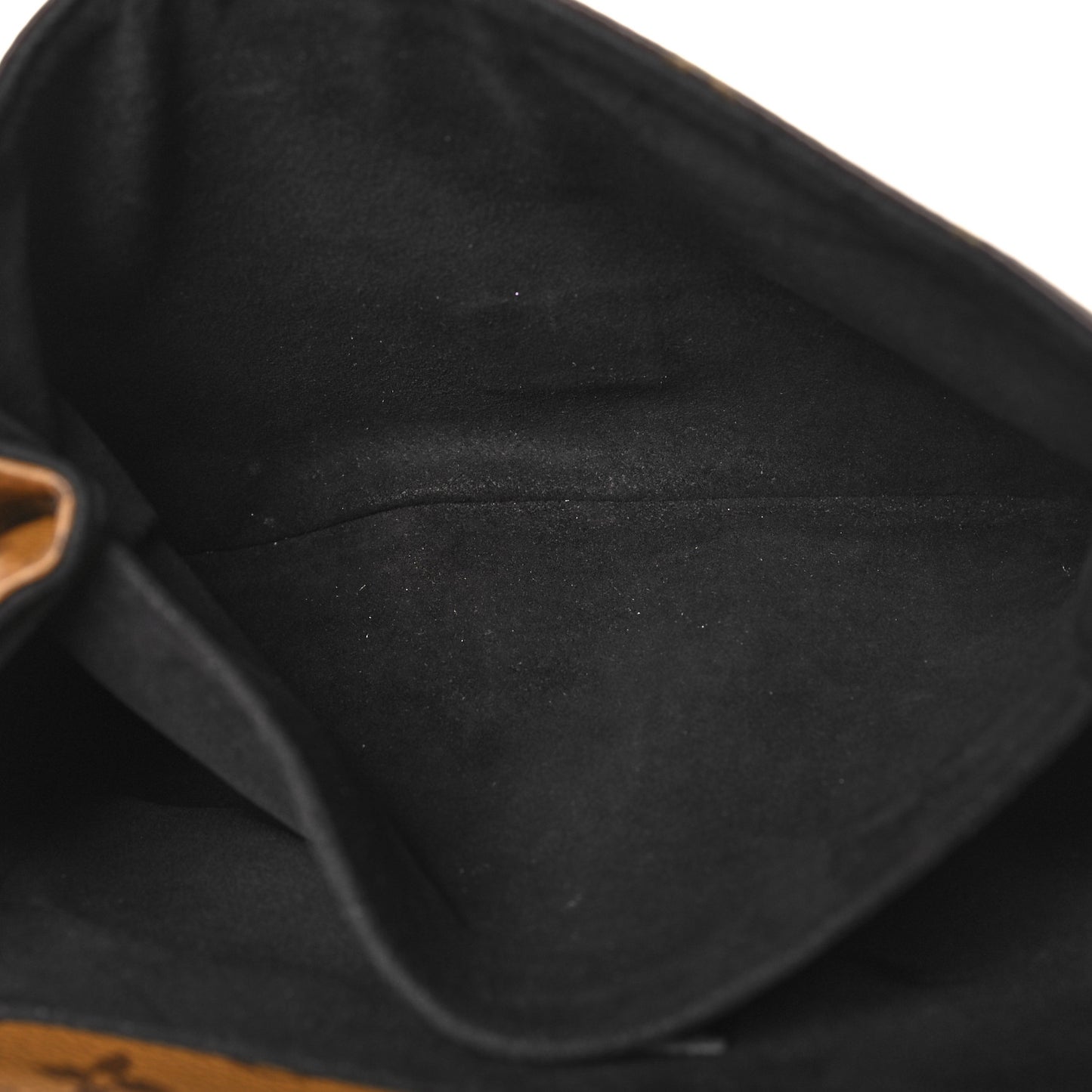 Reverse Monogram Pochette Metis