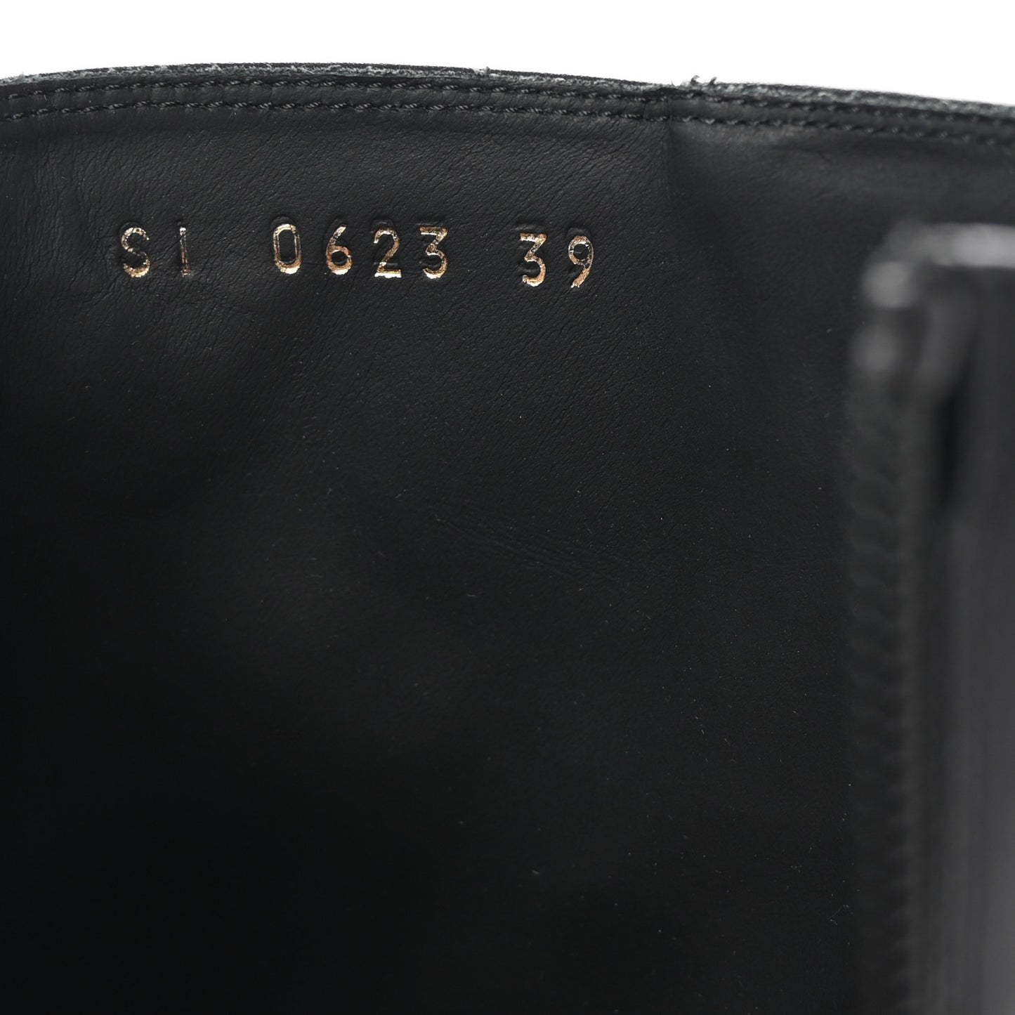 Calfskin 30 Montaigne Ankle Boot 39 Black