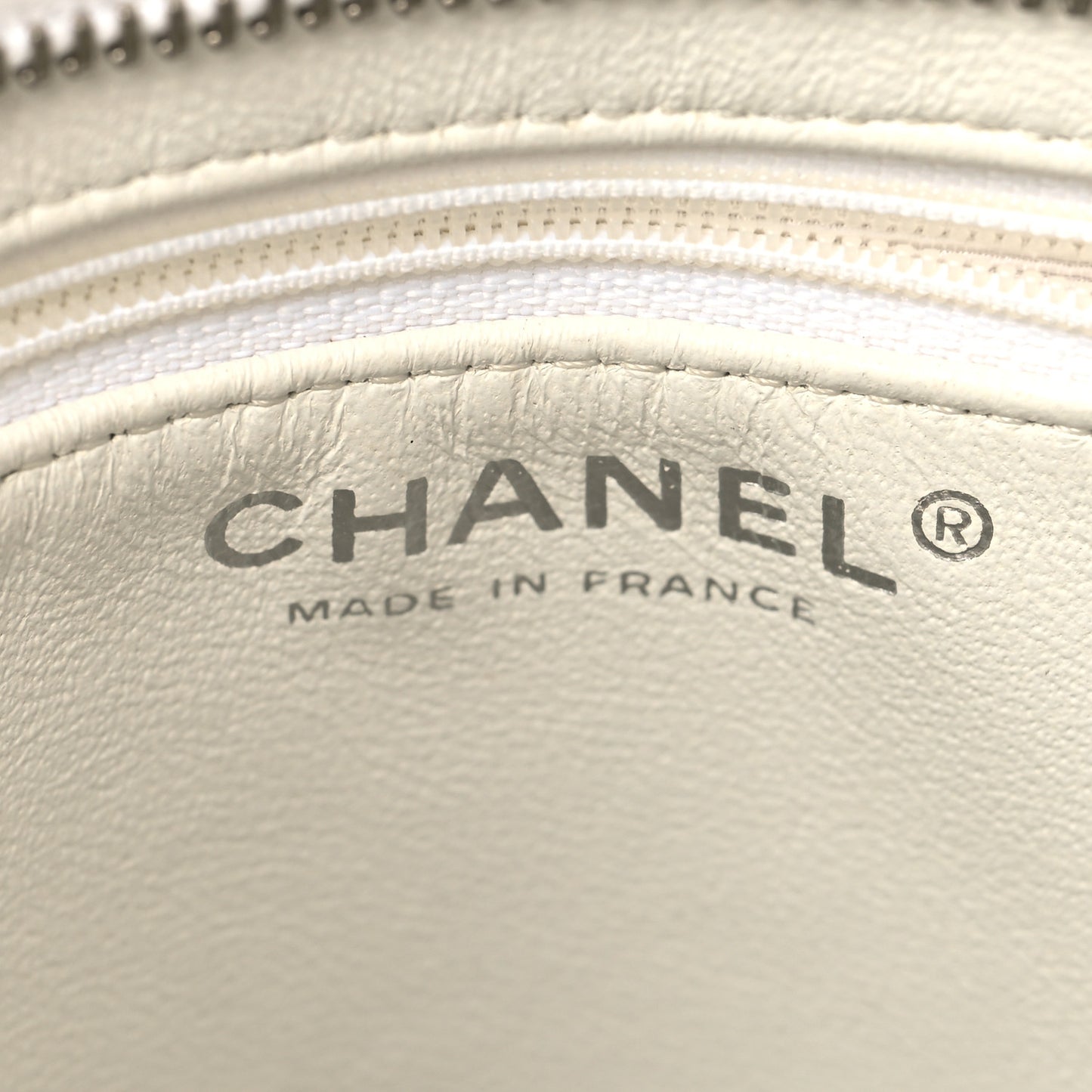 Caviar Quilted Medallion Tote White