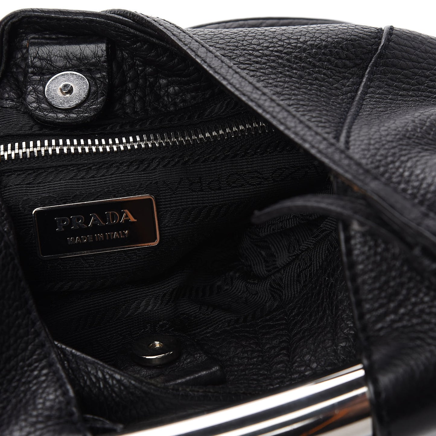 Vitello Daino Metal Bar Top Handle Shoulder Bag Black