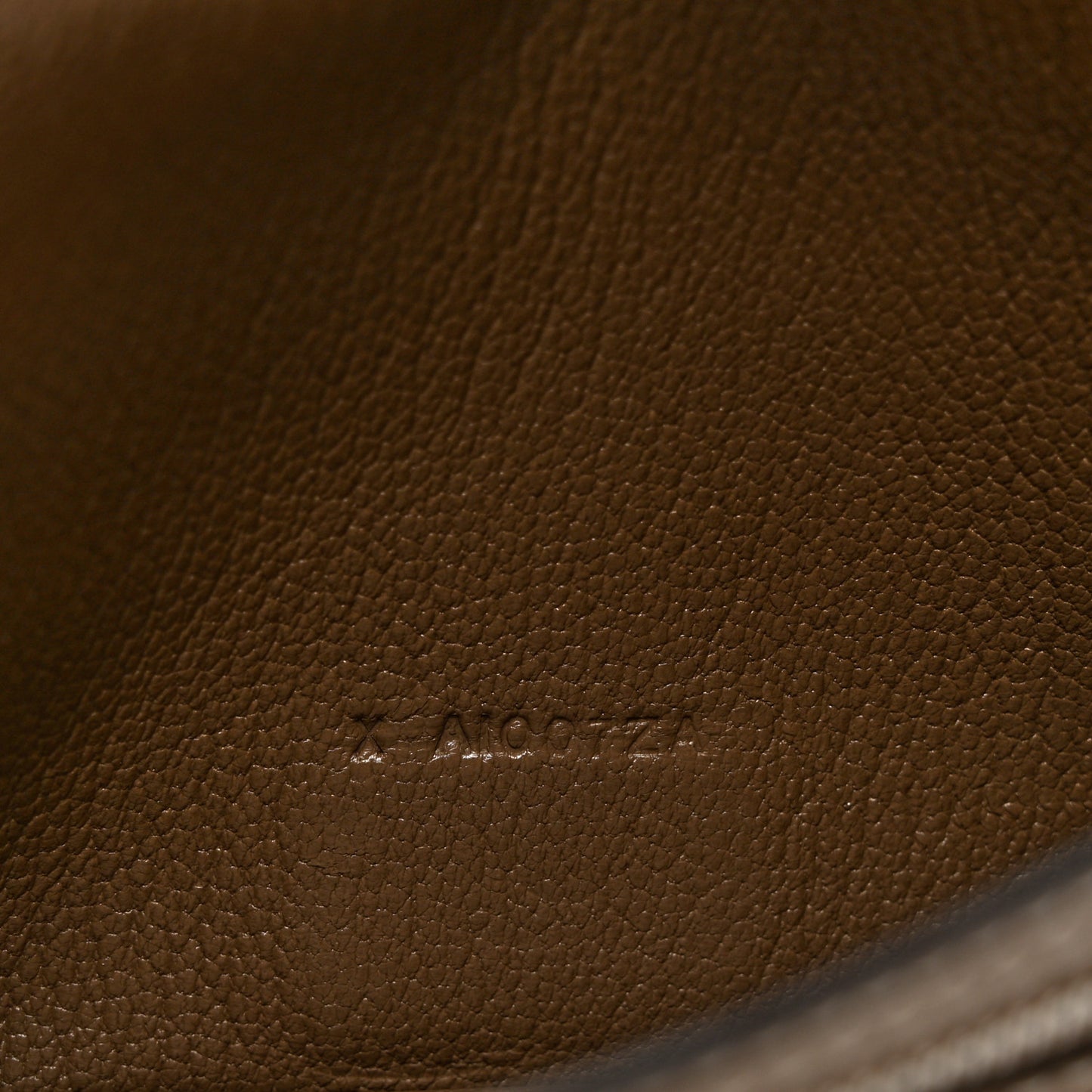 Chevre Mysore Bearn Gusset Wallet Etoupe