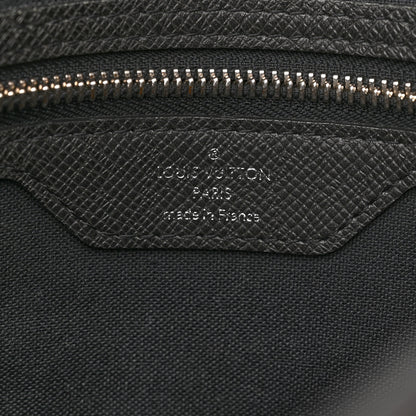 Louis Vuitton Taiga Roman MM Messenger Black 6 of 9
