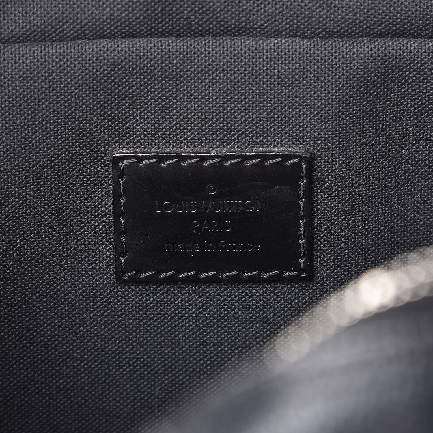 Louis Vuitton Damier Graphite Icare 6 of 9