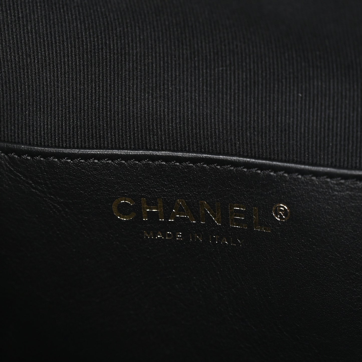 Shiny Crumpled Calfskin Quilted Medium Chanel 25 Handbag Black