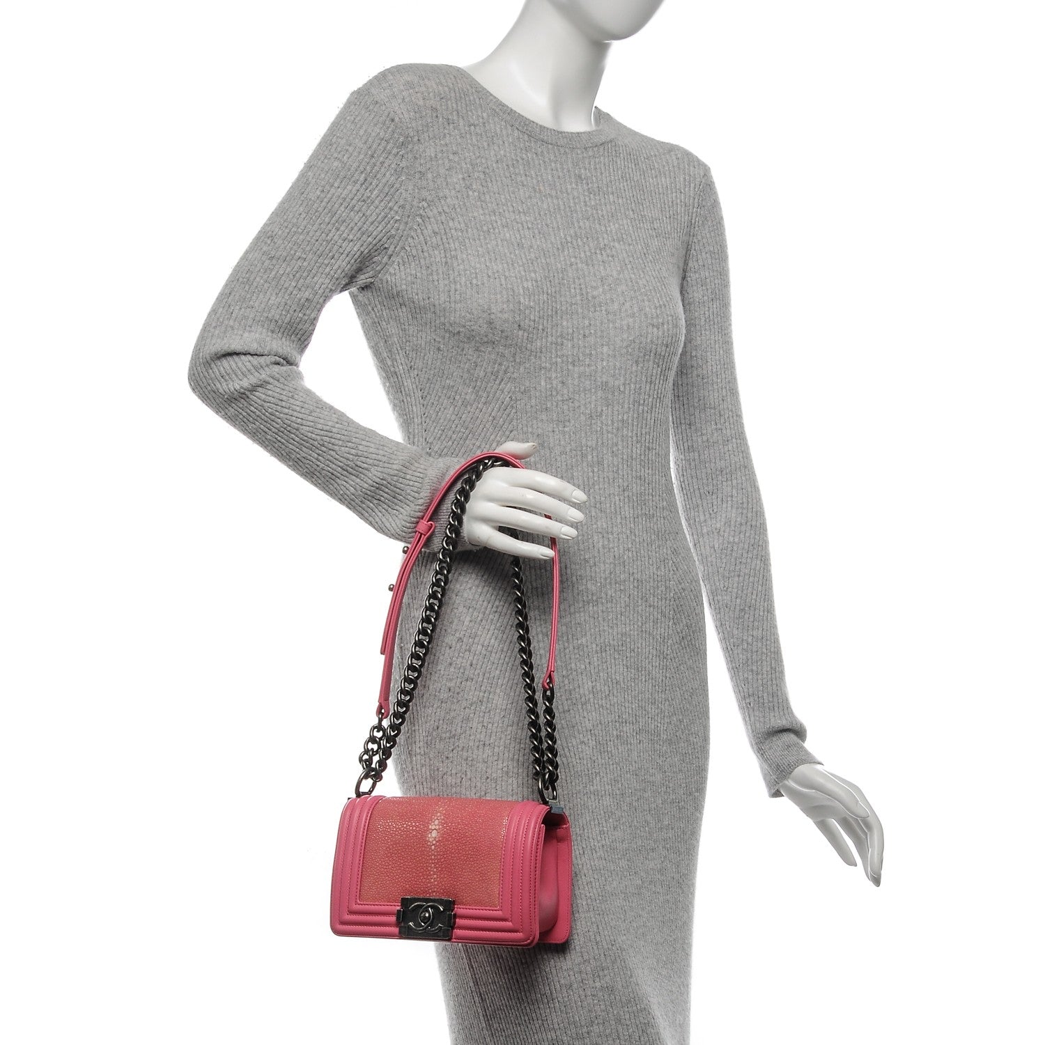Chanel Galuchat Stingray Small Boy Flap Pink 2 of 7