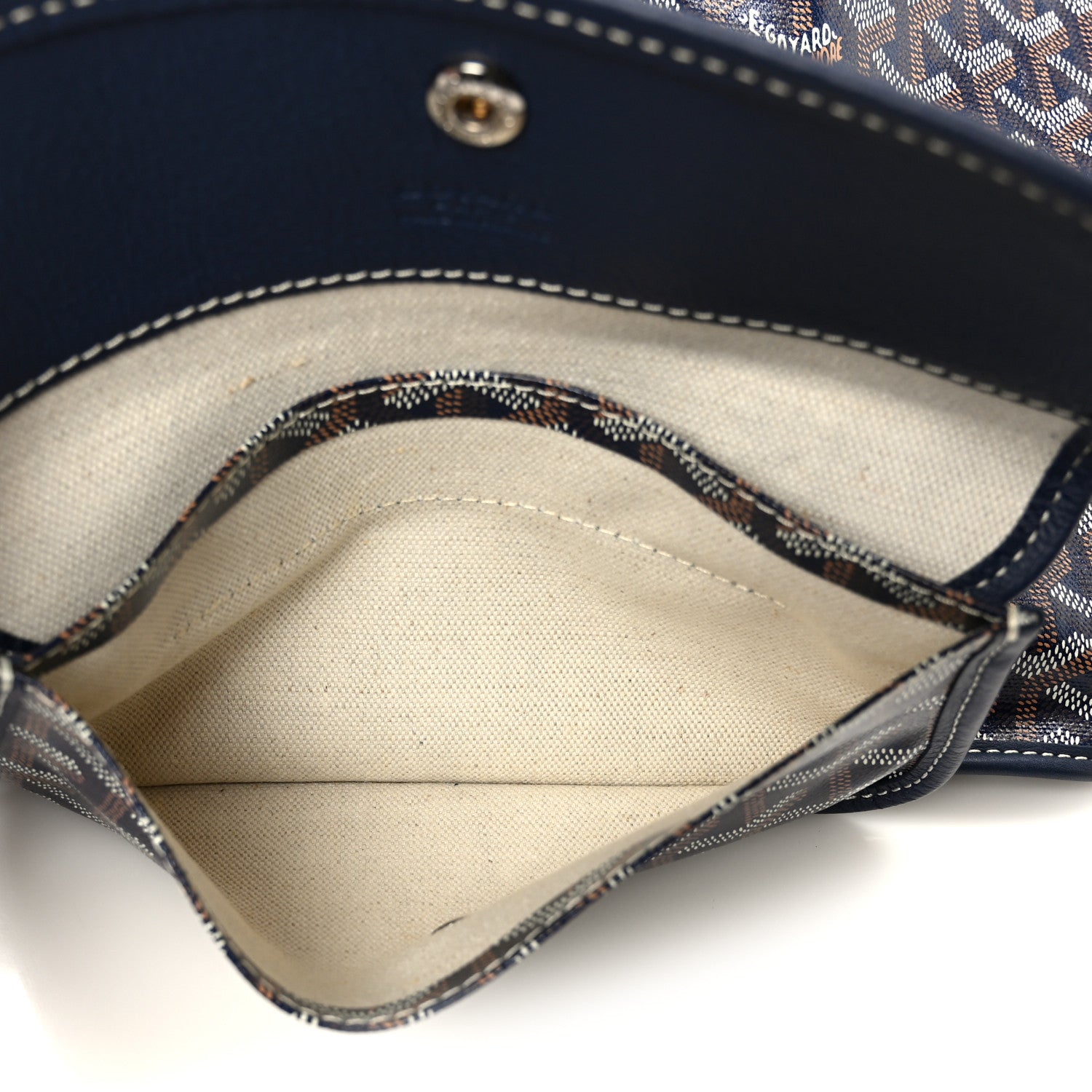Goyard Goyardine Reversible Anjou PM Navy 1862189 – FASHIONPHILE