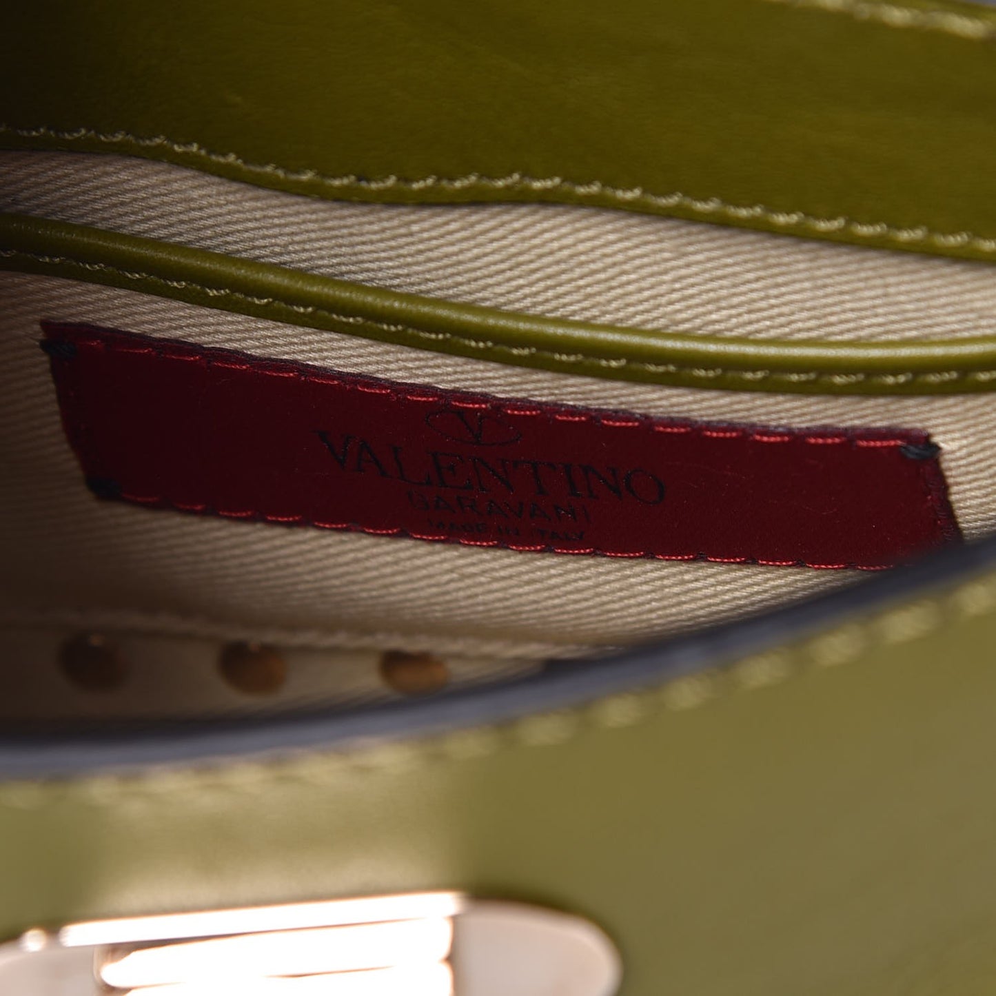 Vitello Small Rockstud Chain Strap Shoulder Bag Military Green