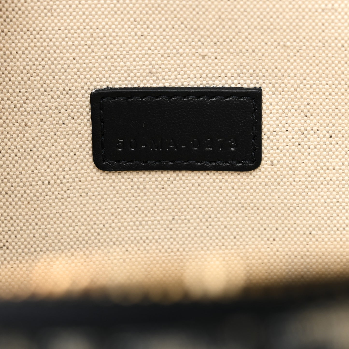 Oblique Medium Diortravel Nomad Pouch Blue