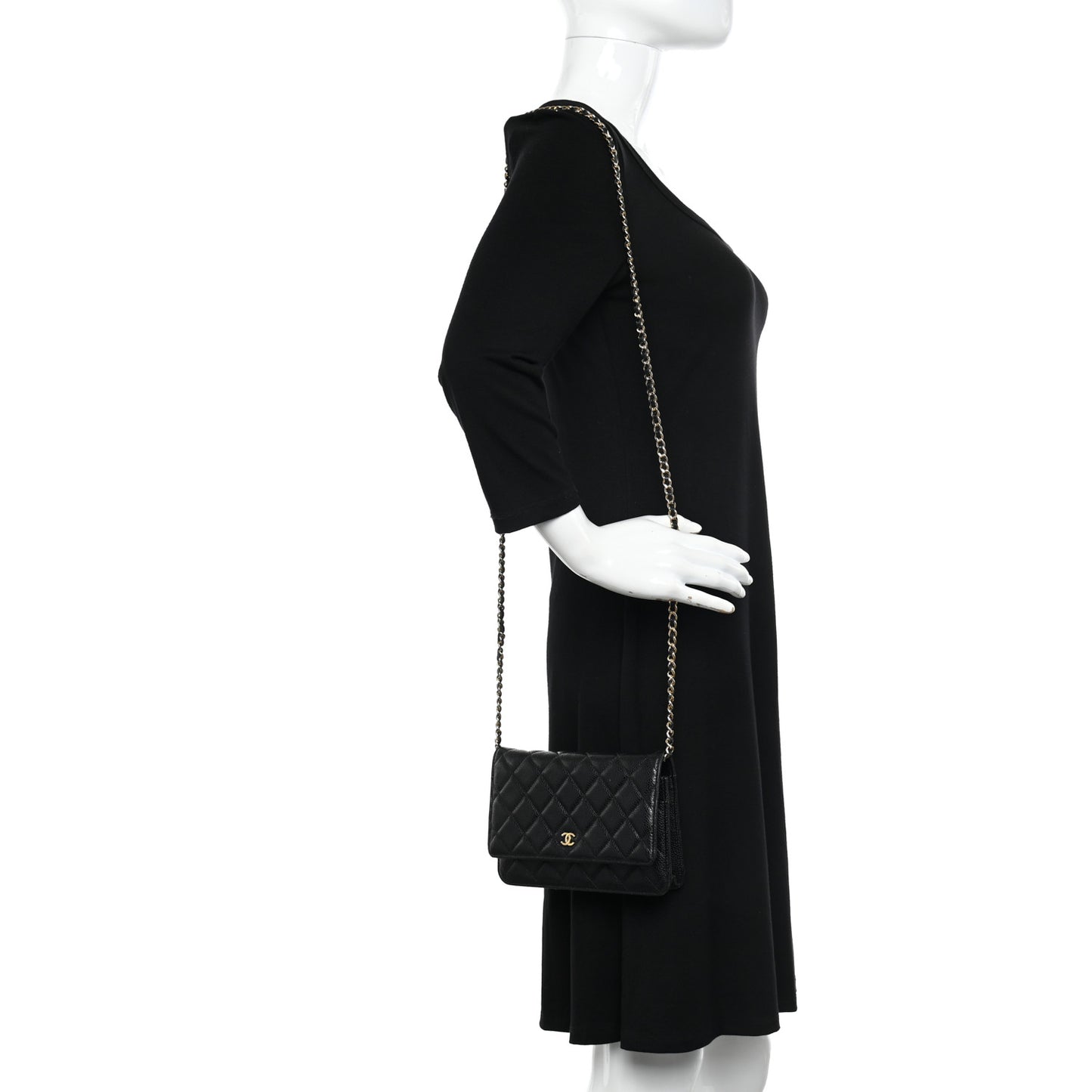 Caviar Quilted Wallet on Chain WOC Black