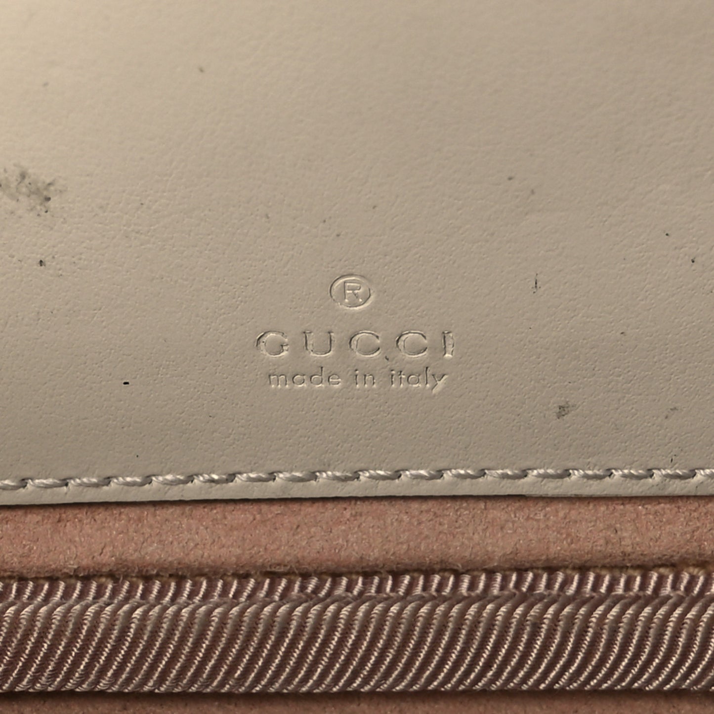 Calfskin Matelasse Mini GG Marmont Chain Crossbody Bag White