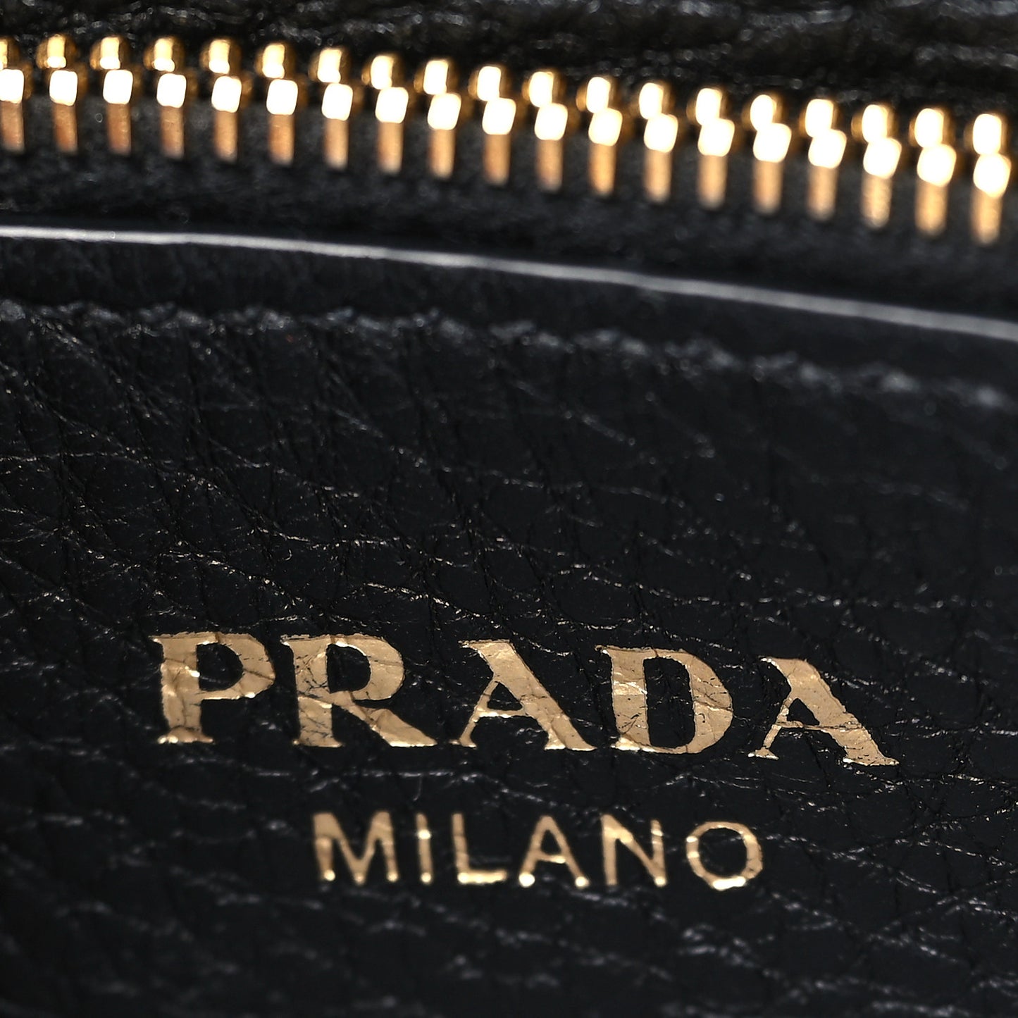 Vitello Daino Flap Crossbody Black