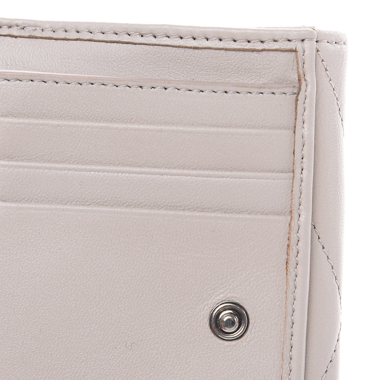Saint Laurent Lambskin Y Quilted Monogram Compact Loulou Wallet Nude Powder 9 of 11