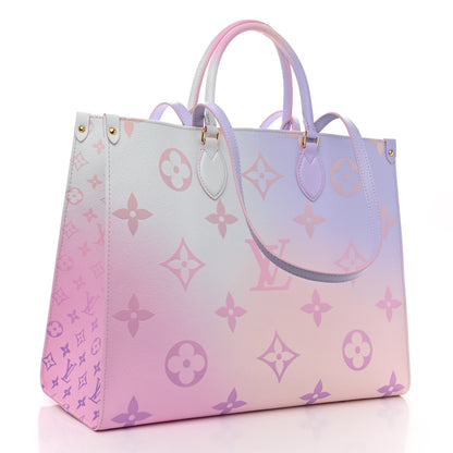 Louis Vuitton Monogram Giant Spring In The City Onthego GM Sunrise Pastel 3 of 9
