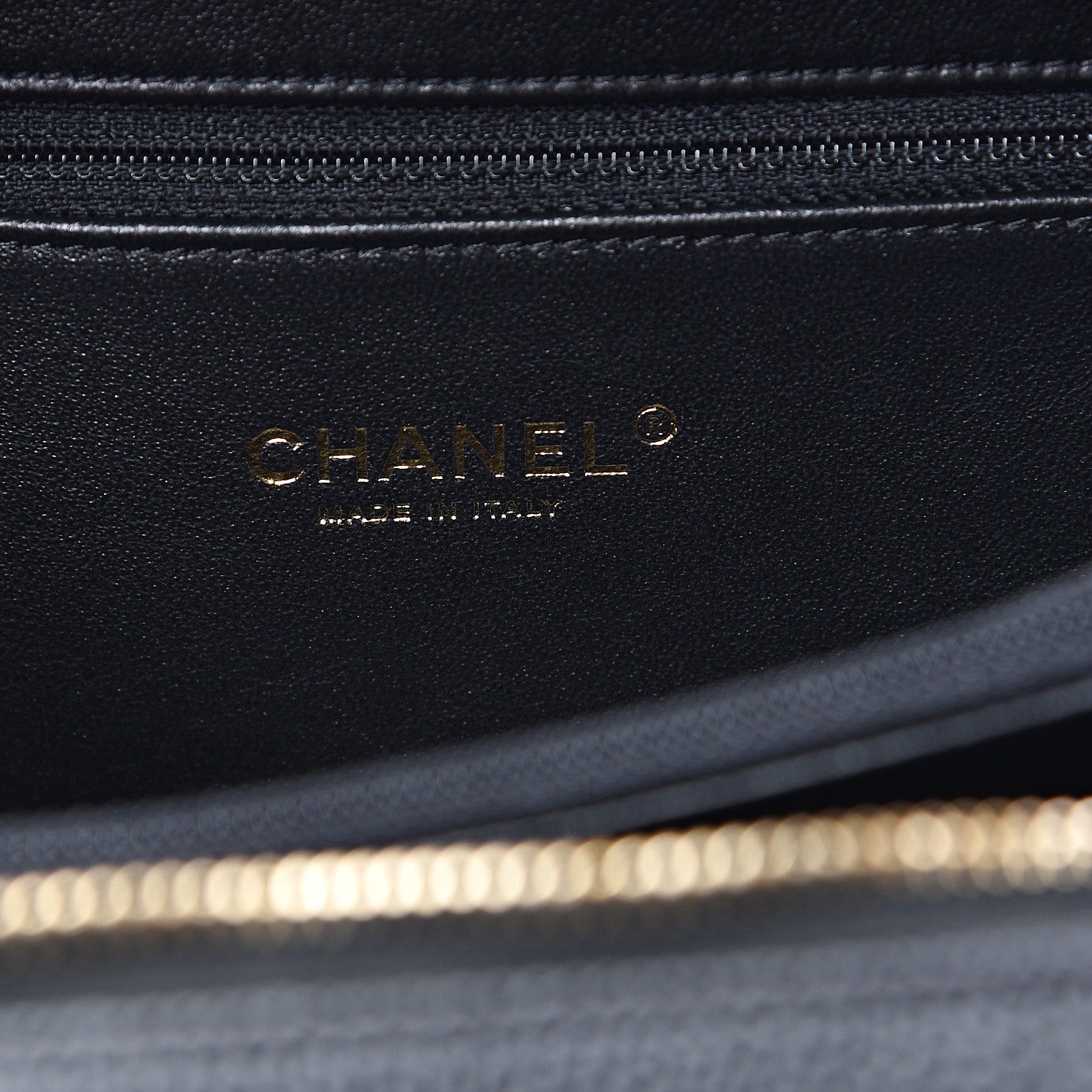 Chanel Caviar Quilted Medium CC Filigree Vanity Case Black 5 of 10