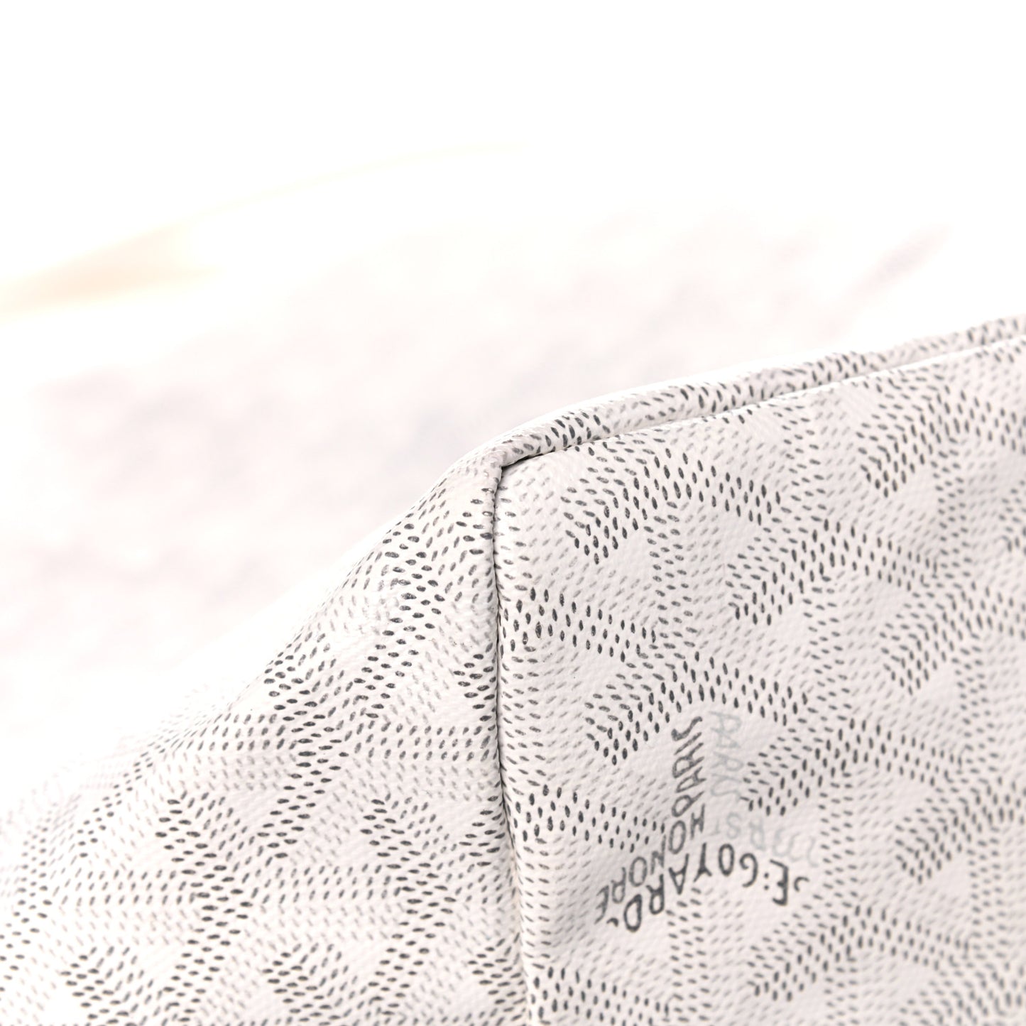 Goyardine Saint Louis GM White