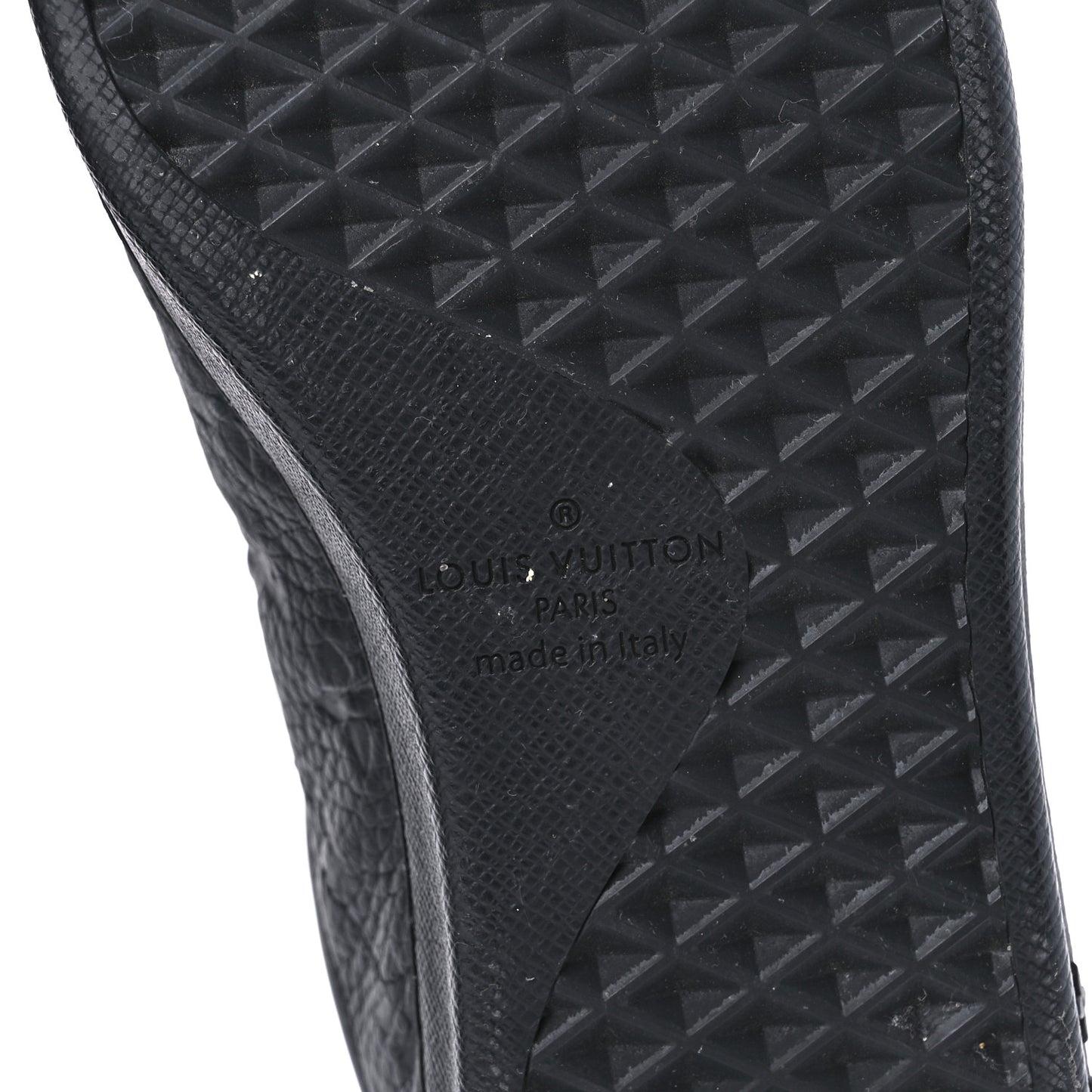 Grained Calfskin Embossed Monogram Mens Luxembourg Sneakers 7.5 Black