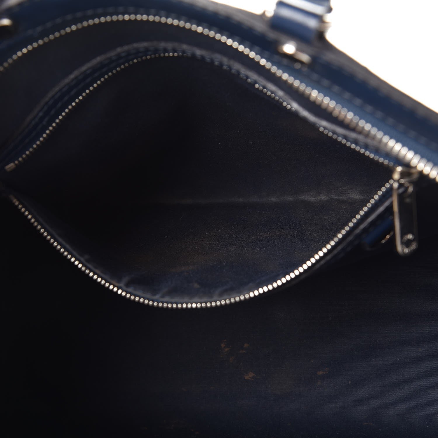 Louis Vuitton Epi Brea MM Indigo 15 of 16