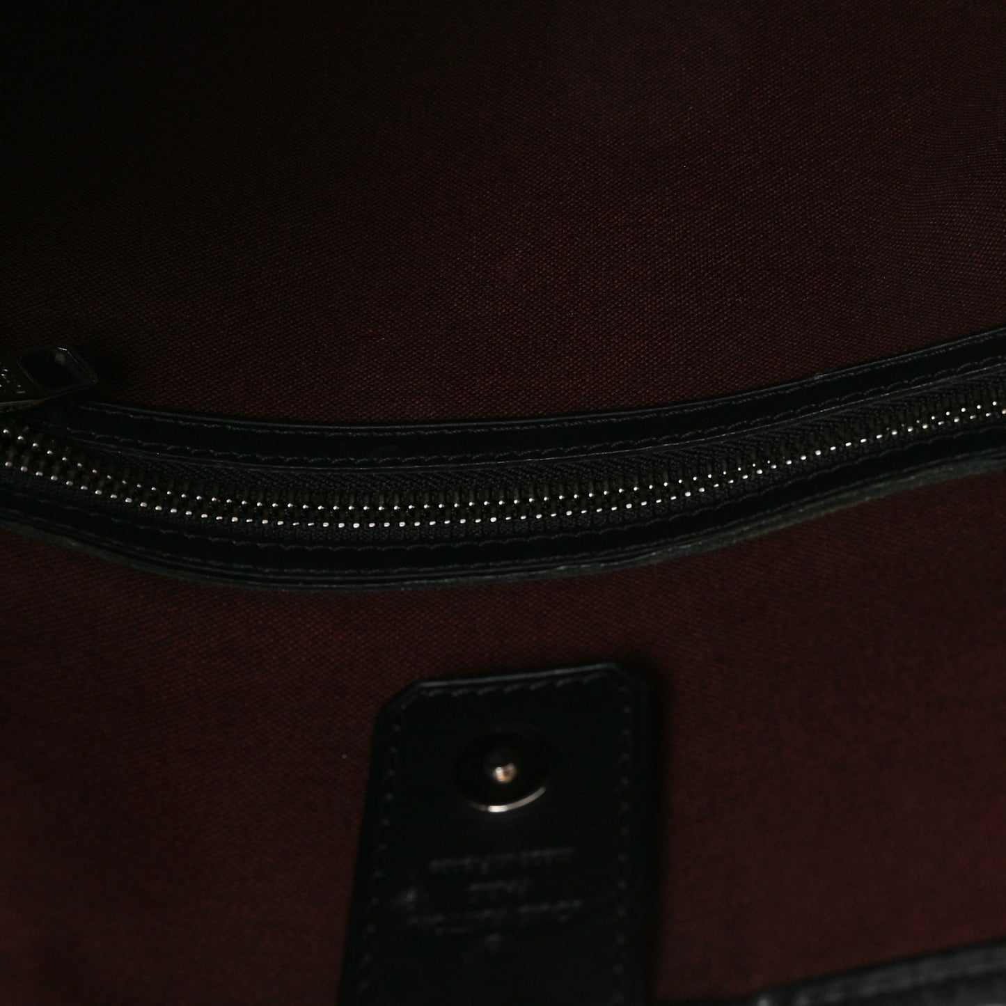 Monogram Macassar Davis