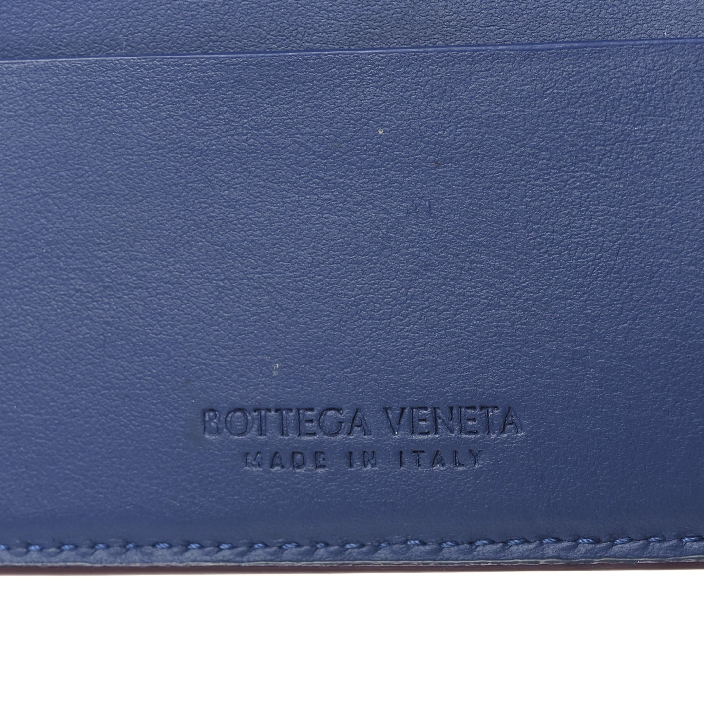 Nappa Maxi Intrecciato Bi-Fold Wallet Burgundy Blue