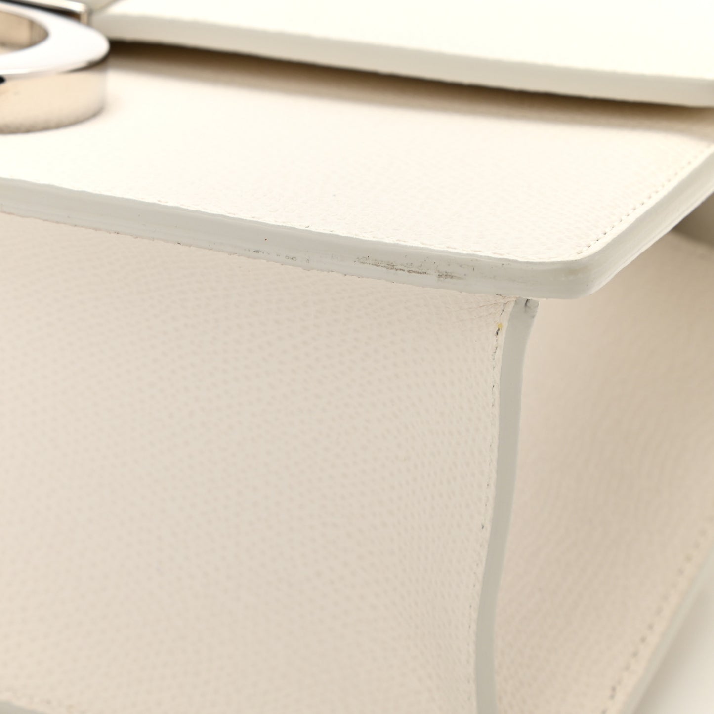 Grained Calfskin 30 Montaigne Chain Flap Bag White