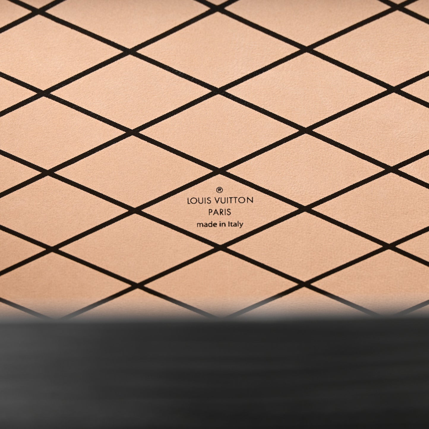 Epi Petite Malle Black