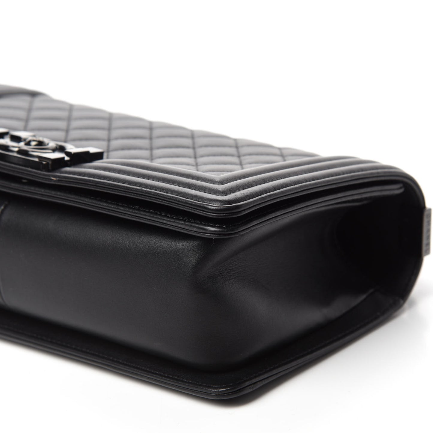 Calfskin Quilted Medium Boy Flap So Black