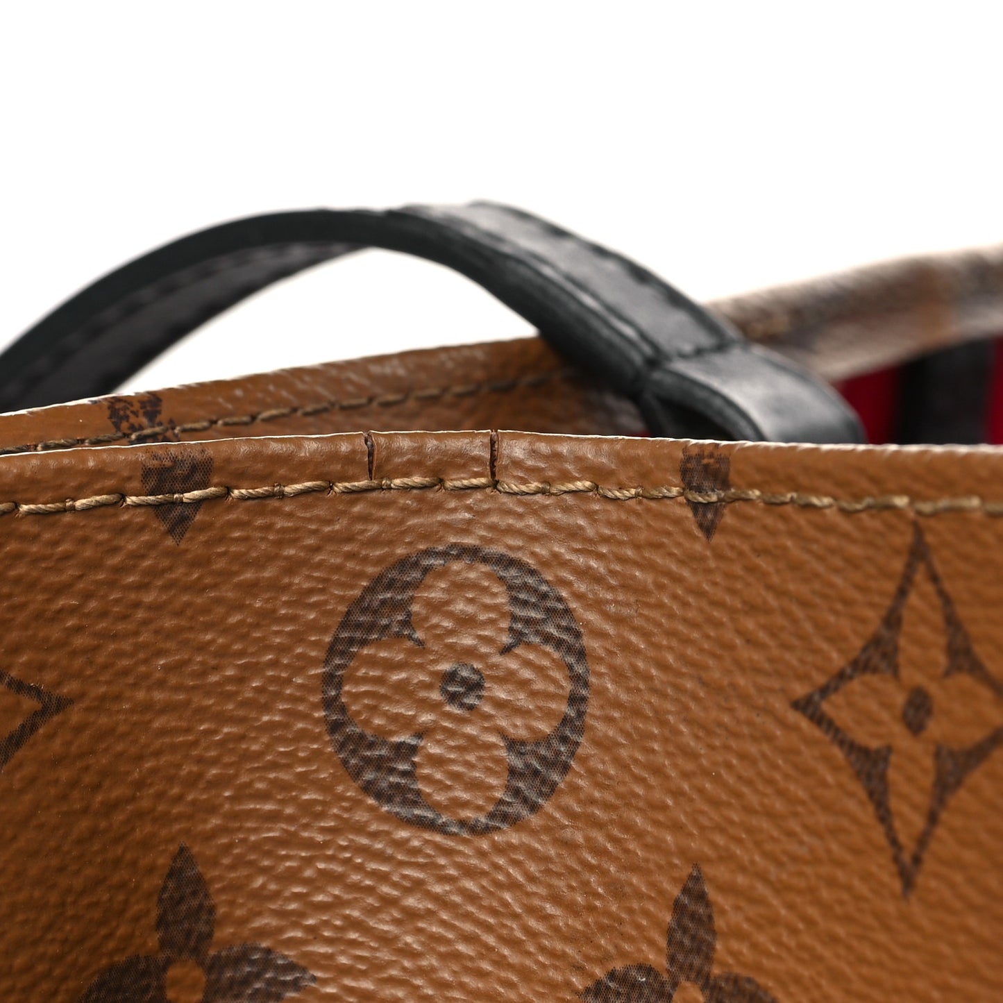 Reverse Monogram Giant Onthego MM