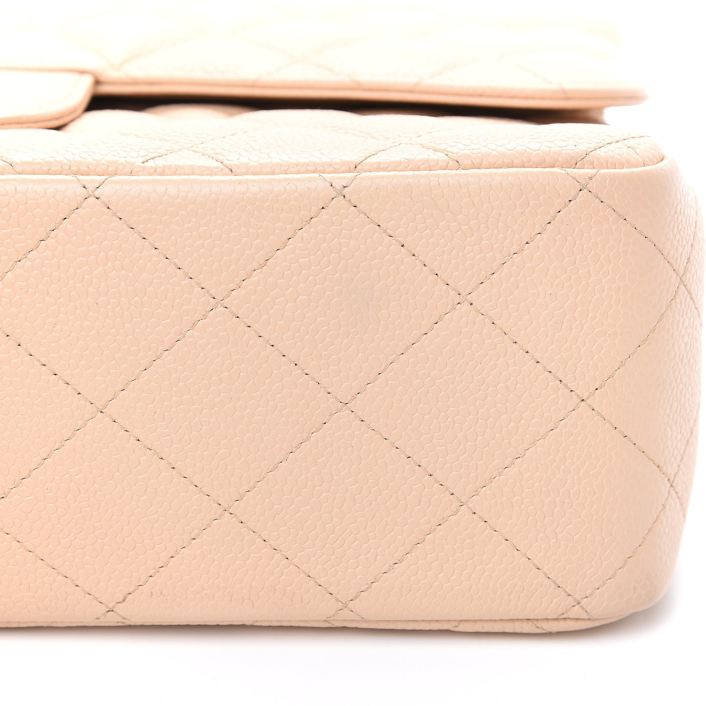 Caviar Quilted Jumbo Double Flap Beige Clair