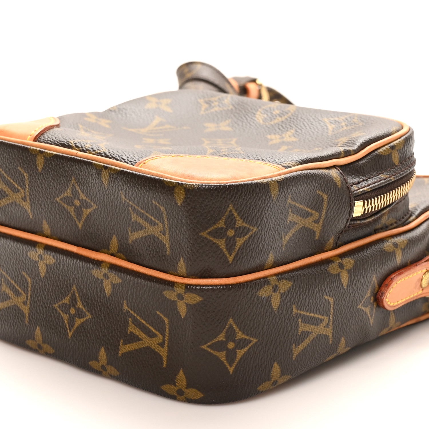 Louis Vuitton Monogram Amazone PM 9 of 10