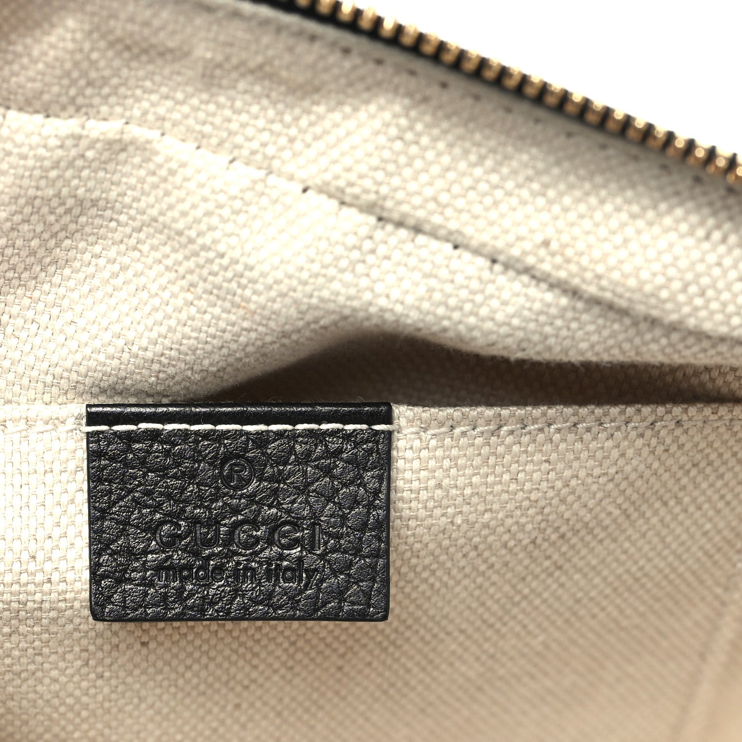 Gucci Pebbled Calfskin Small Soho Disco Bag Black 6 of 10