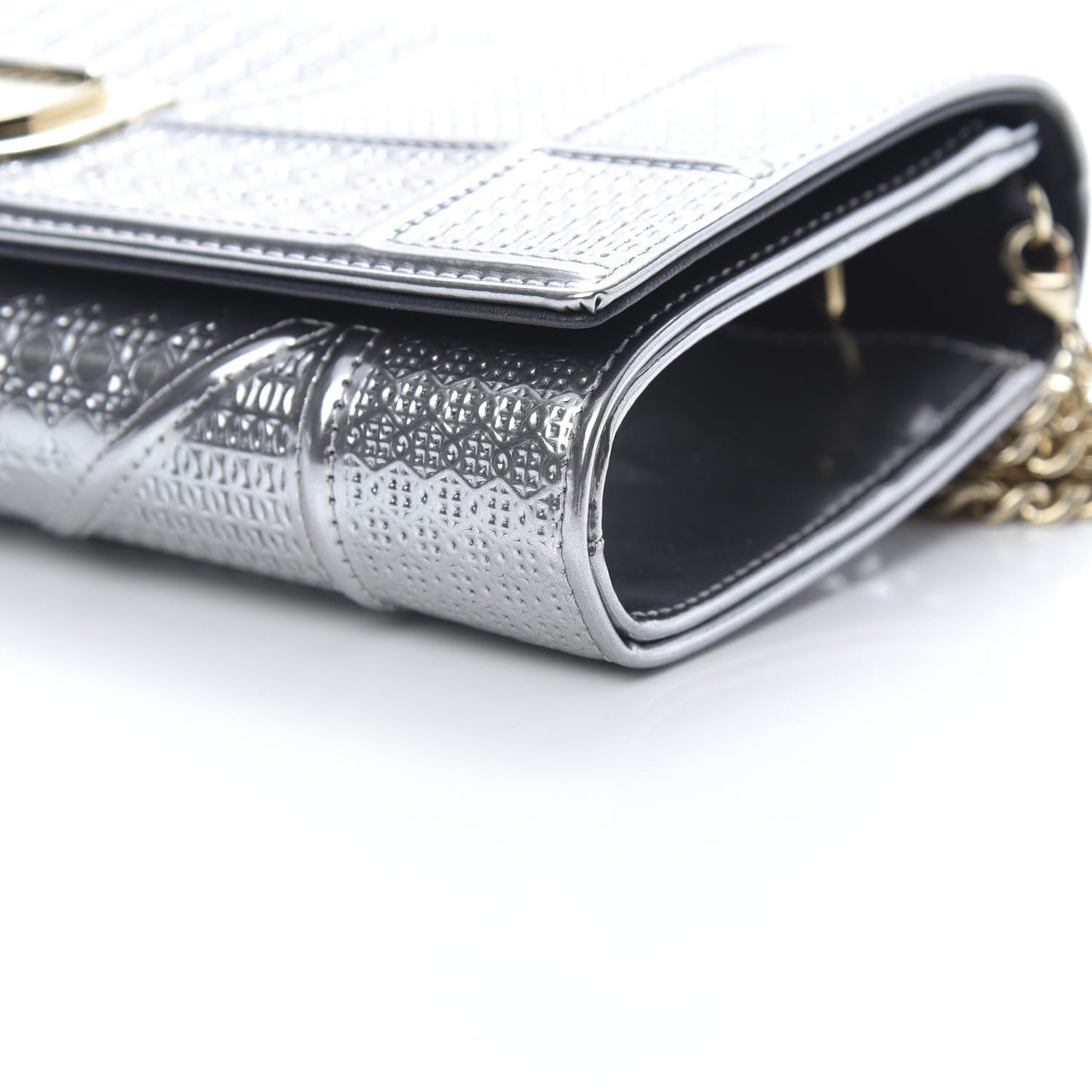 Metallic Patent Micro-Cannage Diorama Croisiere Chain Wallet Silver