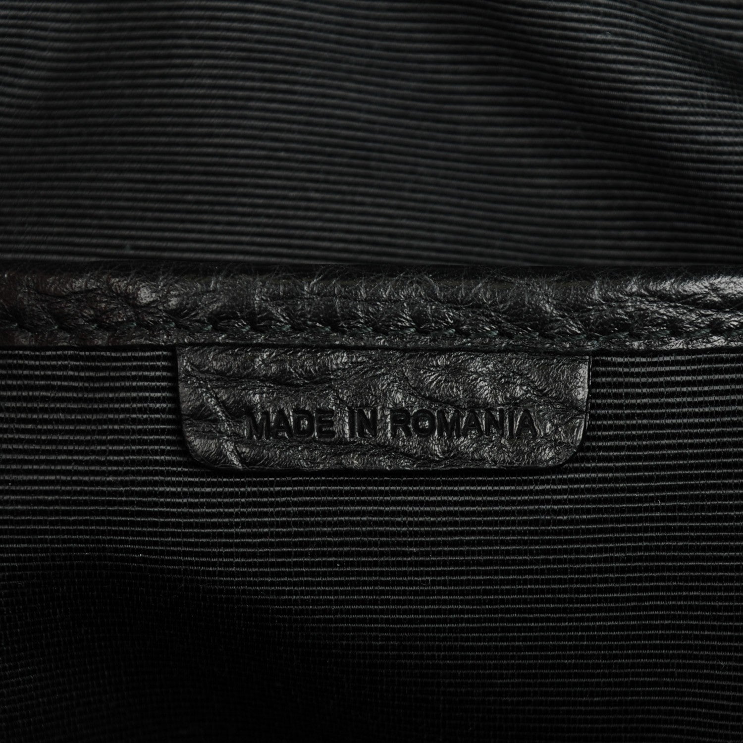 Burberry Heritage Grain Leather Small Gladstone Black 7 of 8