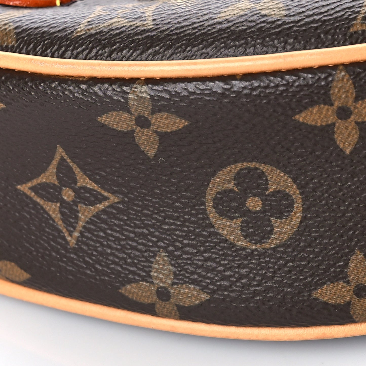 Monogram Loop