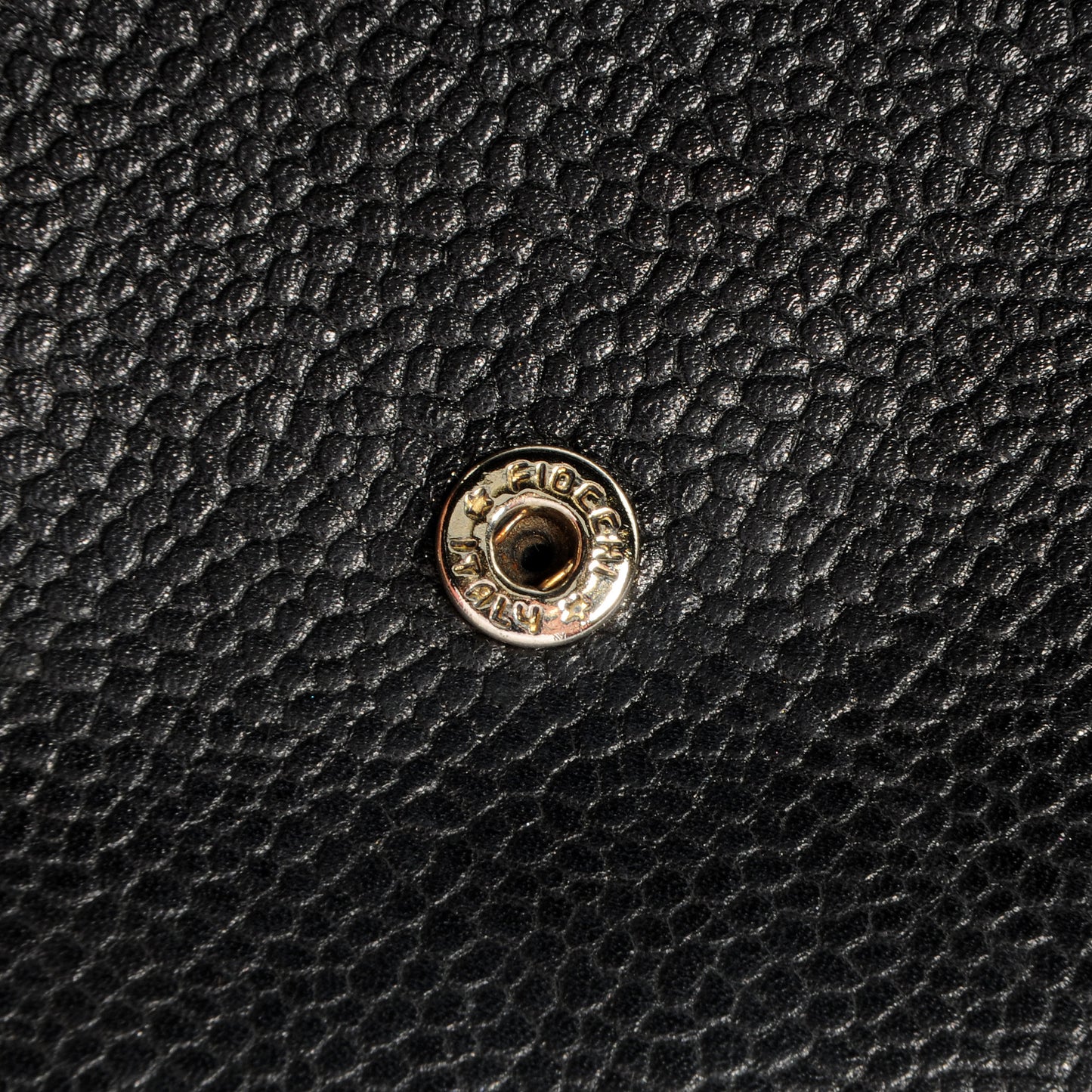 Caviar Wallet on Chain WOC Black