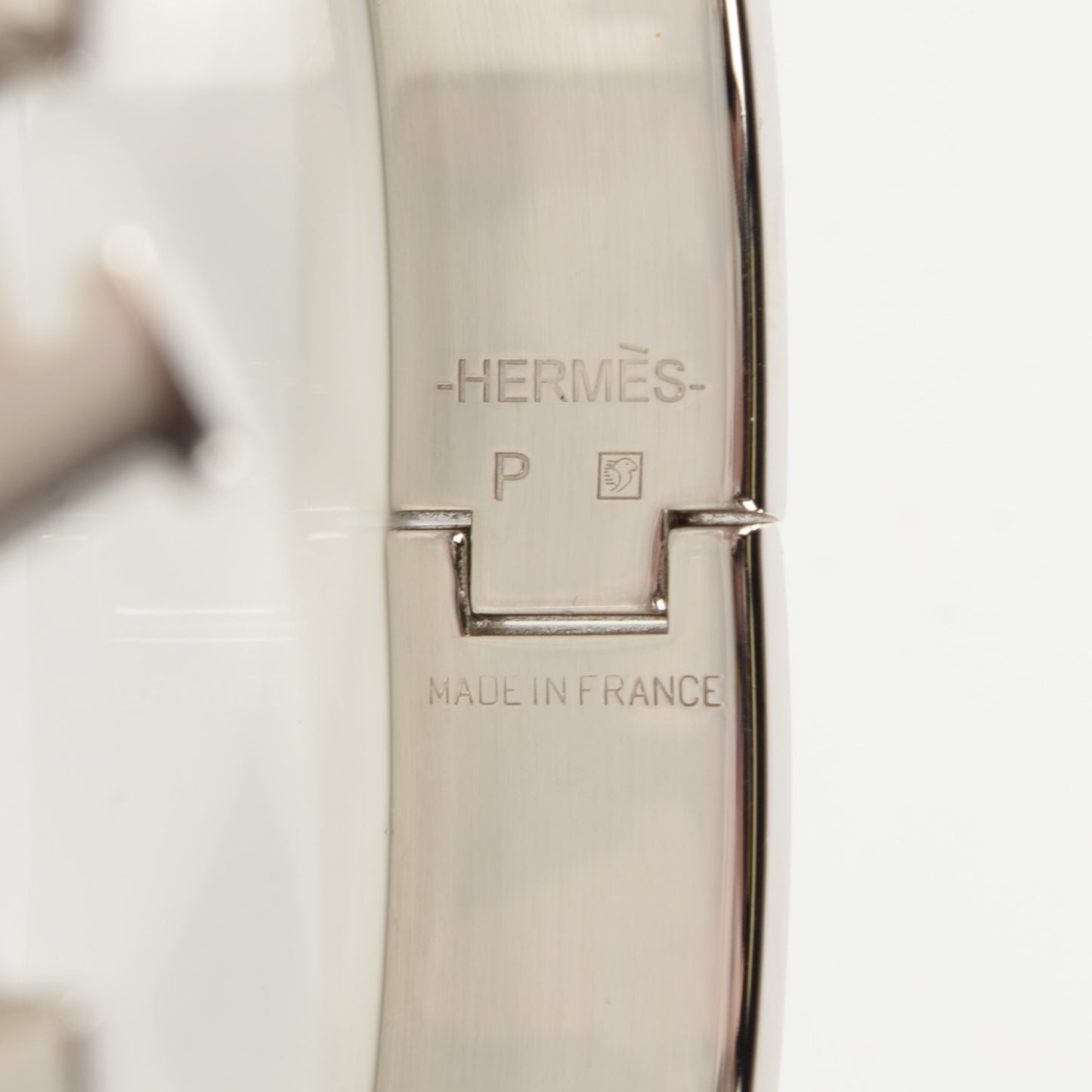 Enamel Narrow Clic Clac H Bracelet PM White